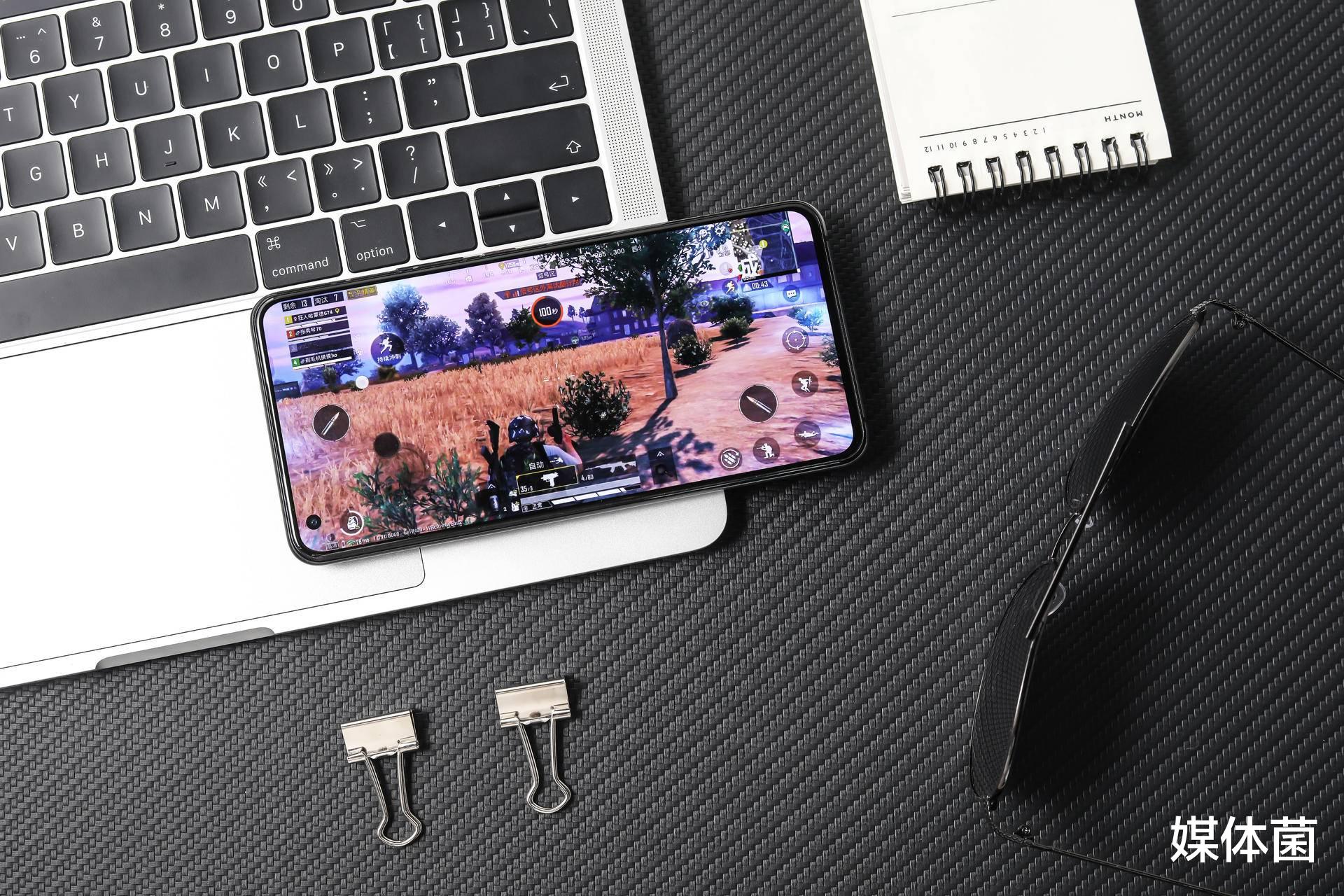 iQOO 5|一款没有短板的实力派，iQOO 5你的游戏最佳搭档