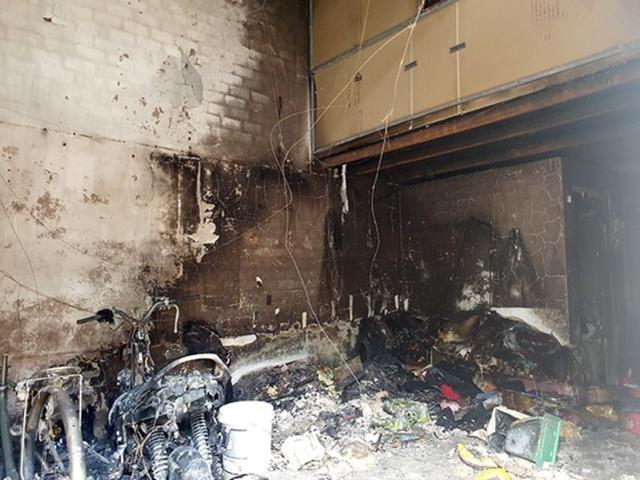 「标题党」女孩下夜班回家发现家里被烧毁，母亲和两个弟弟都没了