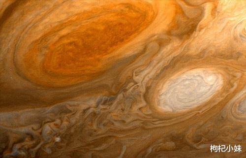木星|木星上的“大红斑”到底是什么?人类探测器近距离拍下其照片