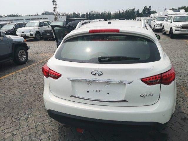 「英菲尼迪QX70」英菲尼迪QX70：我真的降不动了，跌至40万还没人买