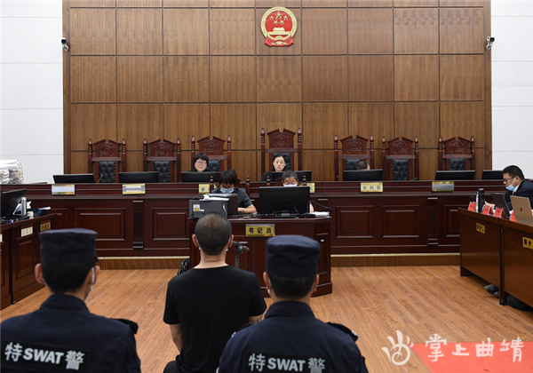 掌上曲靖|连审5天！曲靖这个涉黑团伙开庭受审，“黑老大”被控八宗罪！