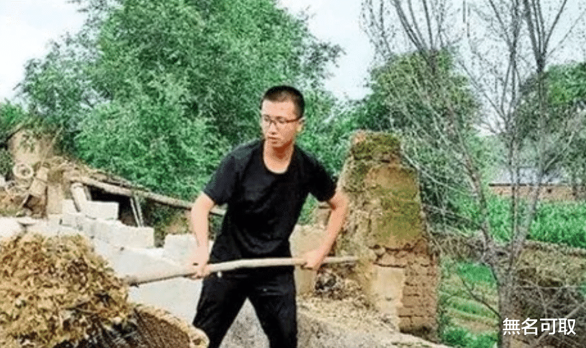 工地|以676分考上清华，被录取时还在工地搬600条钢管的小哥，如今怎样