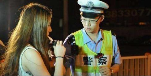 [交通法规]喝酒不开车也酒驾？新规定：这几种都是，12分直接扣掉