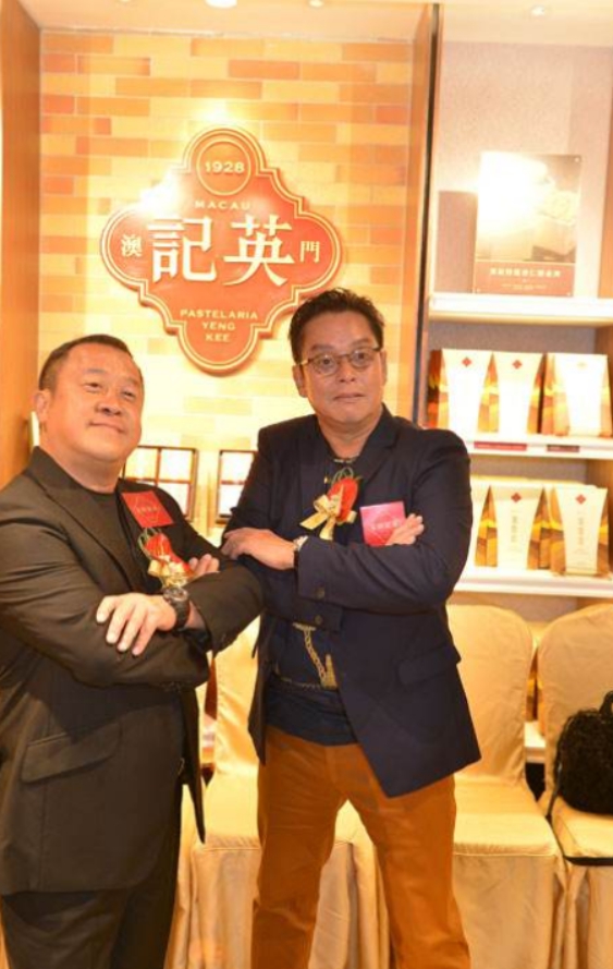 曾志伟|曾志伟的“世纪葬礼”，现场明星云集，比颁奖典礼还要壮观！