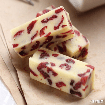 『苹果』超市这4种“凄惨”零食，明明实惠美味却无人购买，销售：不识货