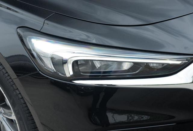 君越|提迈腾不如选它，全系2.0T+9AT，车长超5米，不足19万入手