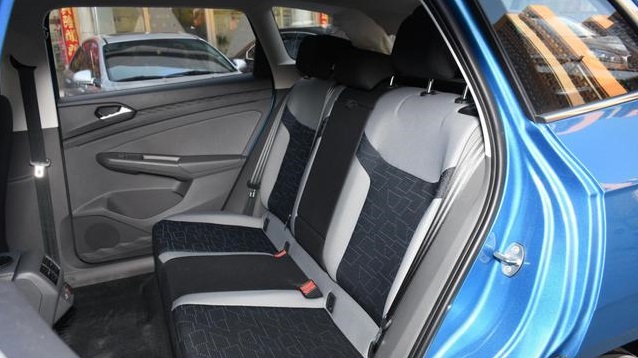 大众捷达|合资车的“价格屠夫”！回头率超q5l，爆150马力配6at，比x3廉价