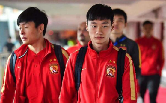 广州恒大■大反转!恒大必走的王牌飞翼迎来命运逆袭,新赛季有望压哨留队