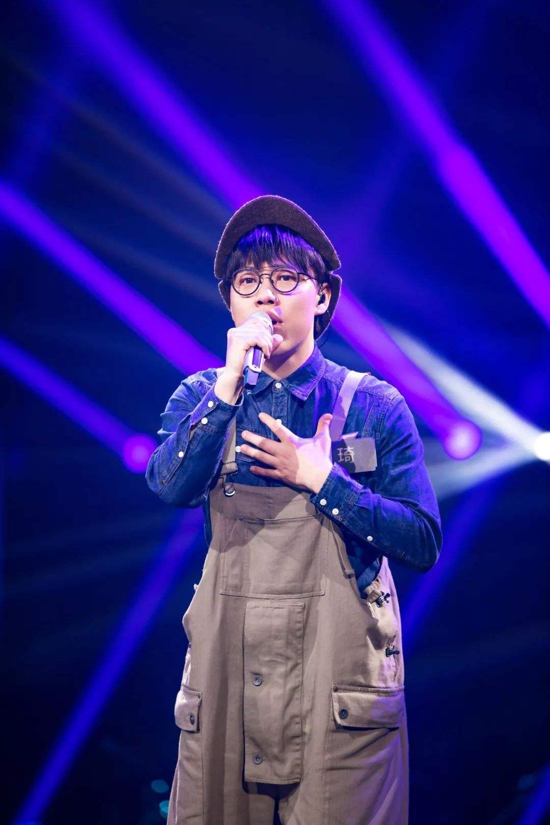 歌唱节目|好声音的8位冠军，真正走红的只有她，2名季亚军却成为“好声音门面”！