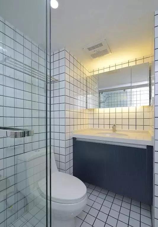 『』35平loft小公寓木地板上墙，烟花般灿烂的吊灯吸引目光！