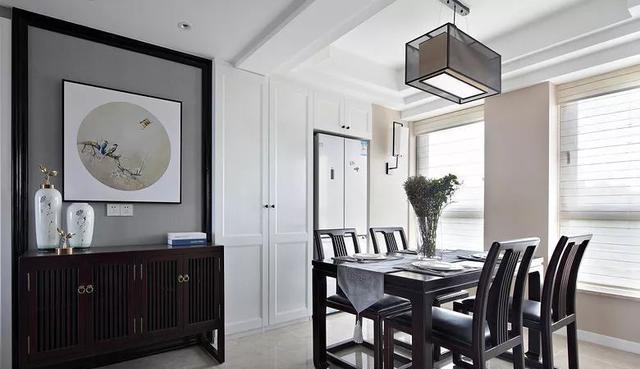 |人生第一套新房，花24W装新中式，效果真漂亮，进门就被迷住！