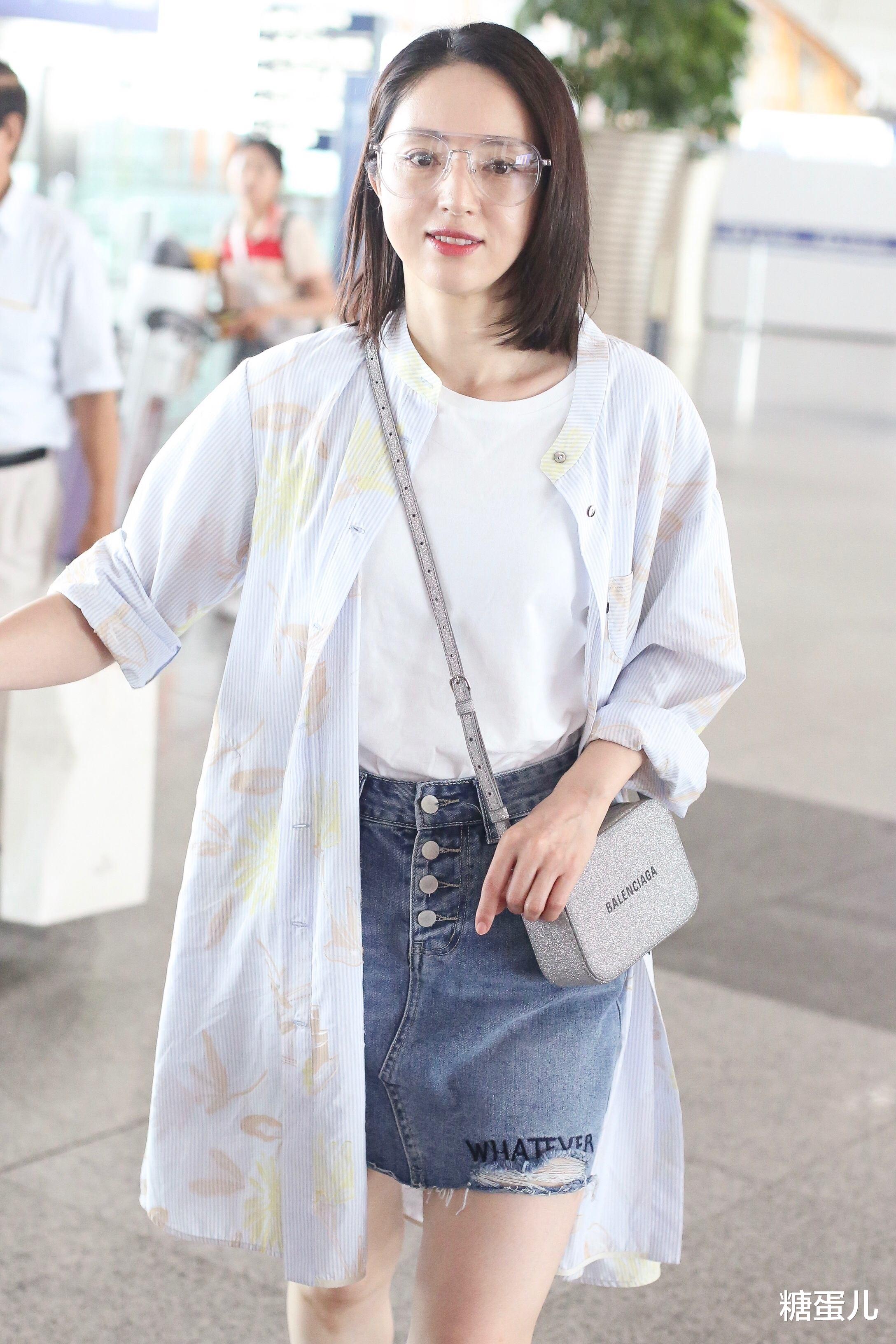 秦昊|海清长发邋遢没气质,肤色蜡黄干瘦,被董璇衬托的很老!