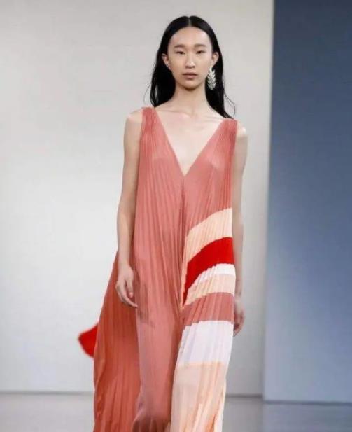 『林永健』有种“颜值”叫林永健女儿, 国人欣赏不来, 却成外国人眼中“最美亚洲人”