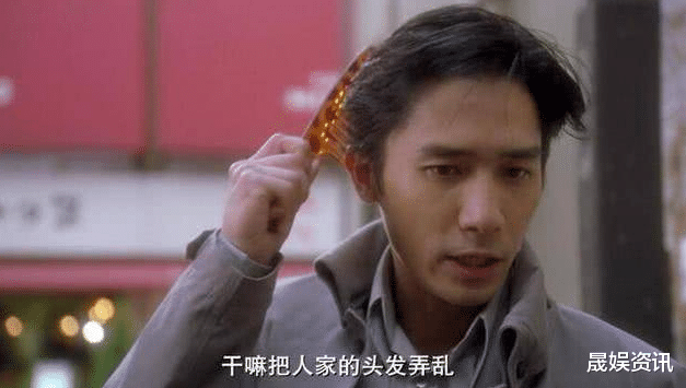 「周星驰」他由于太红，拒演《赌圣》才成就了周星驰，网友：多谢不演之恩！