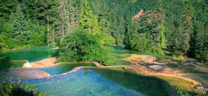 九寨沟|比九寨沟还漂亮的景区，自然资源丰富，却又美中不足