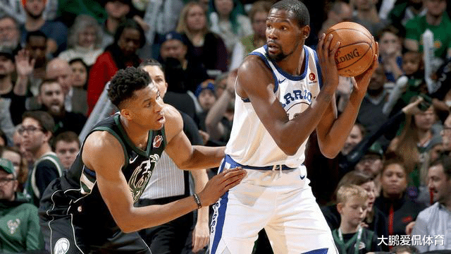 [凯里·欧文]直接开打！NBA季后赛对阵表出炉，东西部混战，詹皇首轮战欧文