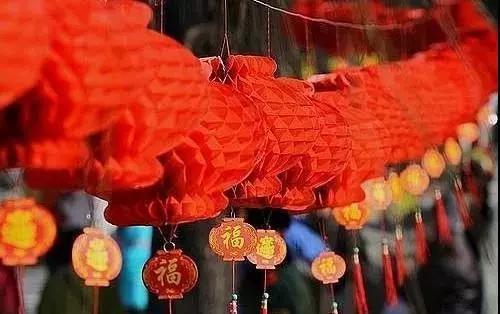 二十三，糖瓜粘！北京人可该忙活起来了！