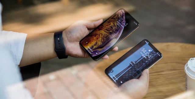 旗舰机|一年一换千元机还是三年一换买旗舰？维修店老师傅的回答一针见血