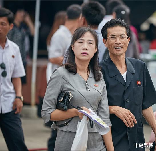 朝鲜@走进朝鲜：美女被称为长裙子，离婚率非常低