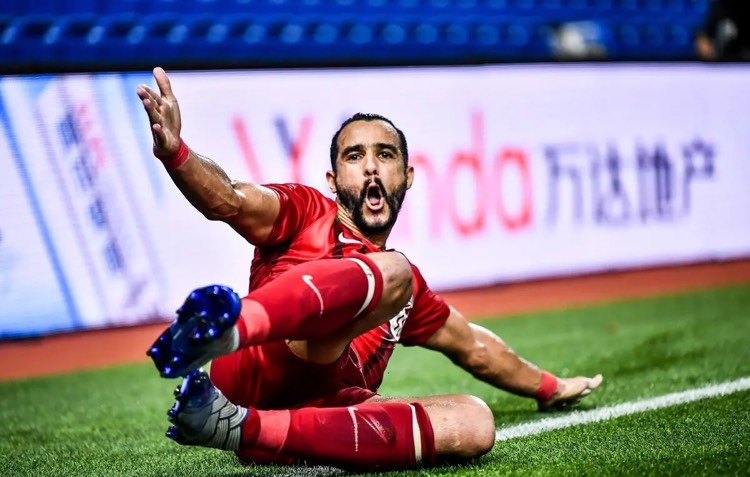 河南建业|CCTV5直播建业VS恒大，三叉戟再演强队杀手？卡帅放出王牌射手