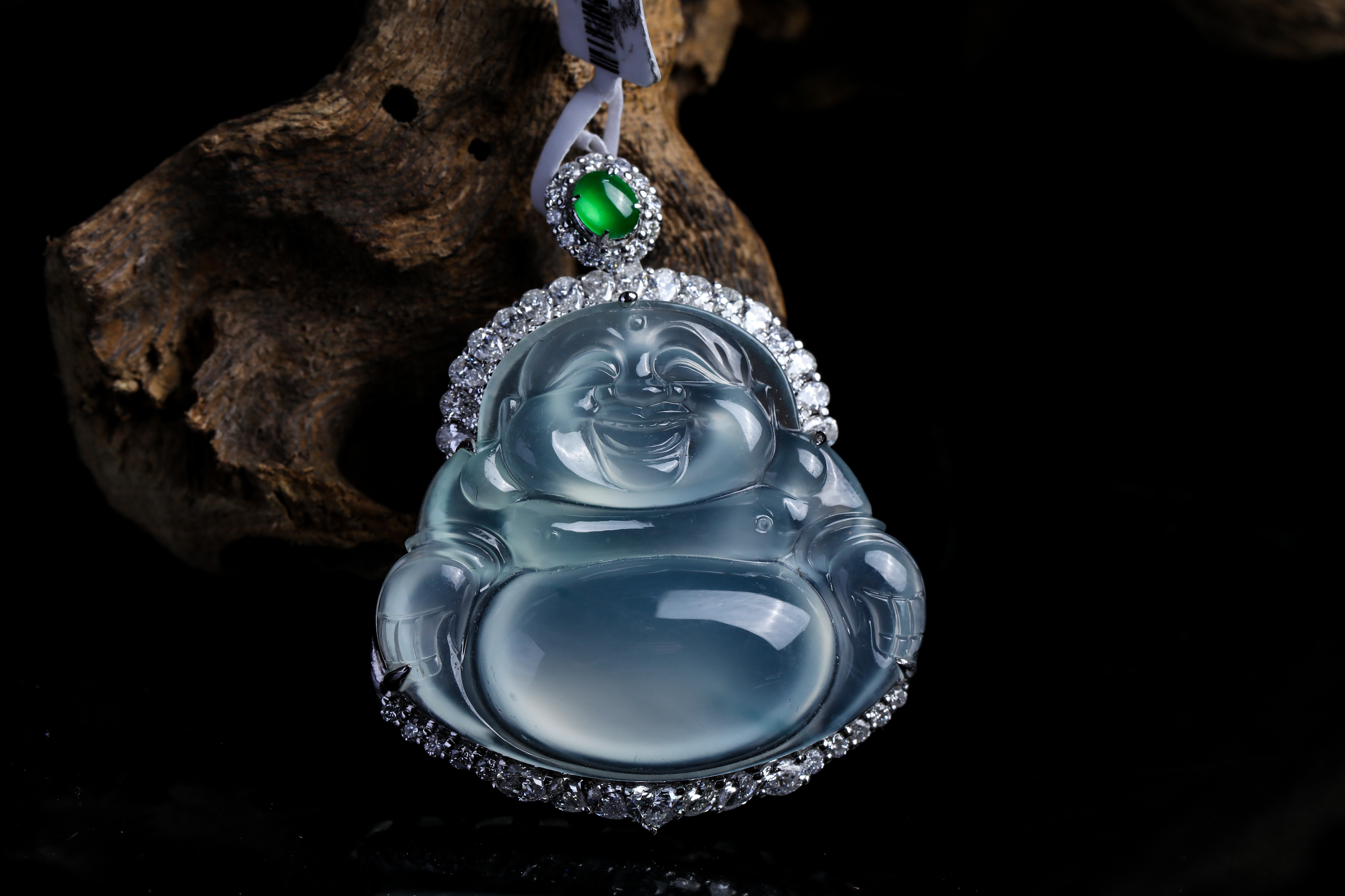 翡翠|翡翠也有“底妆”，化妆讲究底妆干净无瑕，翡翠的“底妆”讲究啥