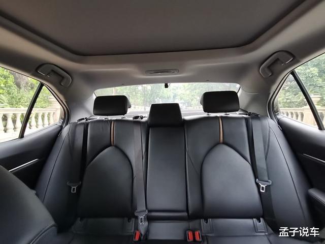 丰田凯美瑞|喜提凯美瑞2.5G豪华版,裸车到手21万,这个价格买贵了吗?