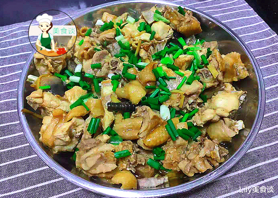 『芋头』热天要多吃蒸菜,这菜蒸一蒸就好,鲜美到流口水,好吃停不下筷子