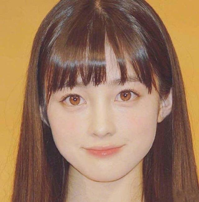 桥本环奈：日本千年美少女崩坏？桥本环奈发福上下一般粗，疑酗酒过多不自制