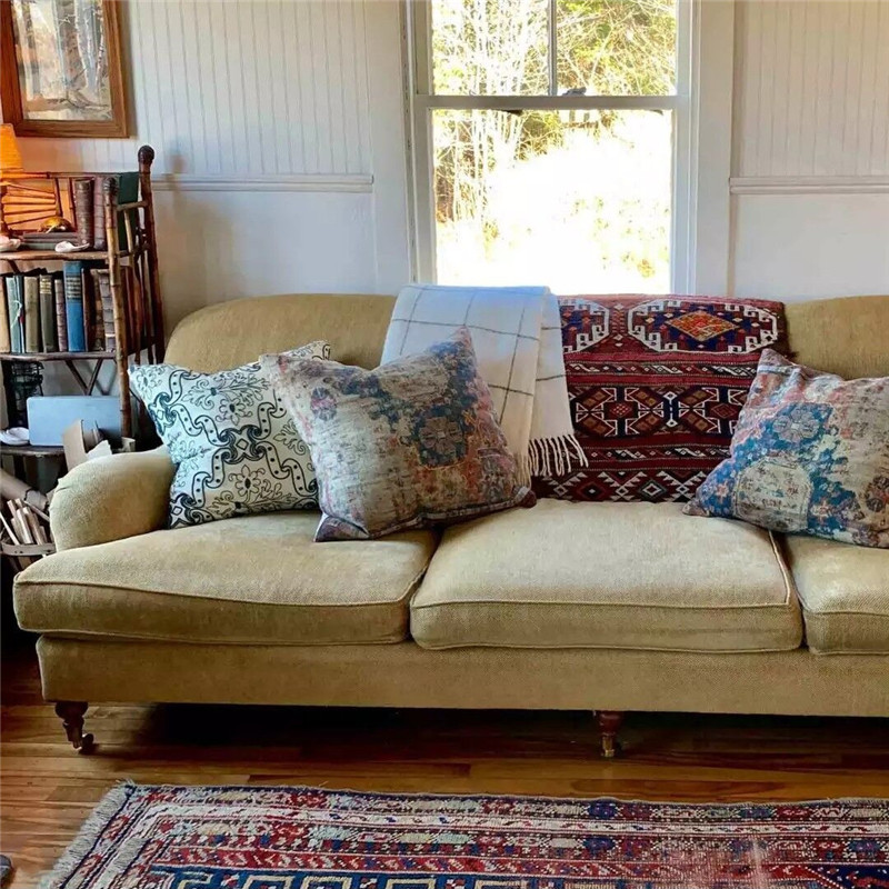 夫妻俩买郊区荒宅,竟用二手货爆改度假屋,朋友来了都不想走!