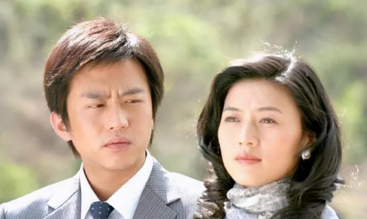 田海蓉|老戏骨田海蓉为女庆生，女儿戴皇冠她戴鸽子蛋，网传富豪老公已死