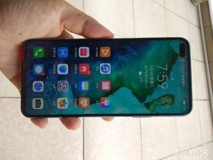 5G■华为大跳水,麒麟990+5G双模+IMX600主摄,发布半年直降1000元