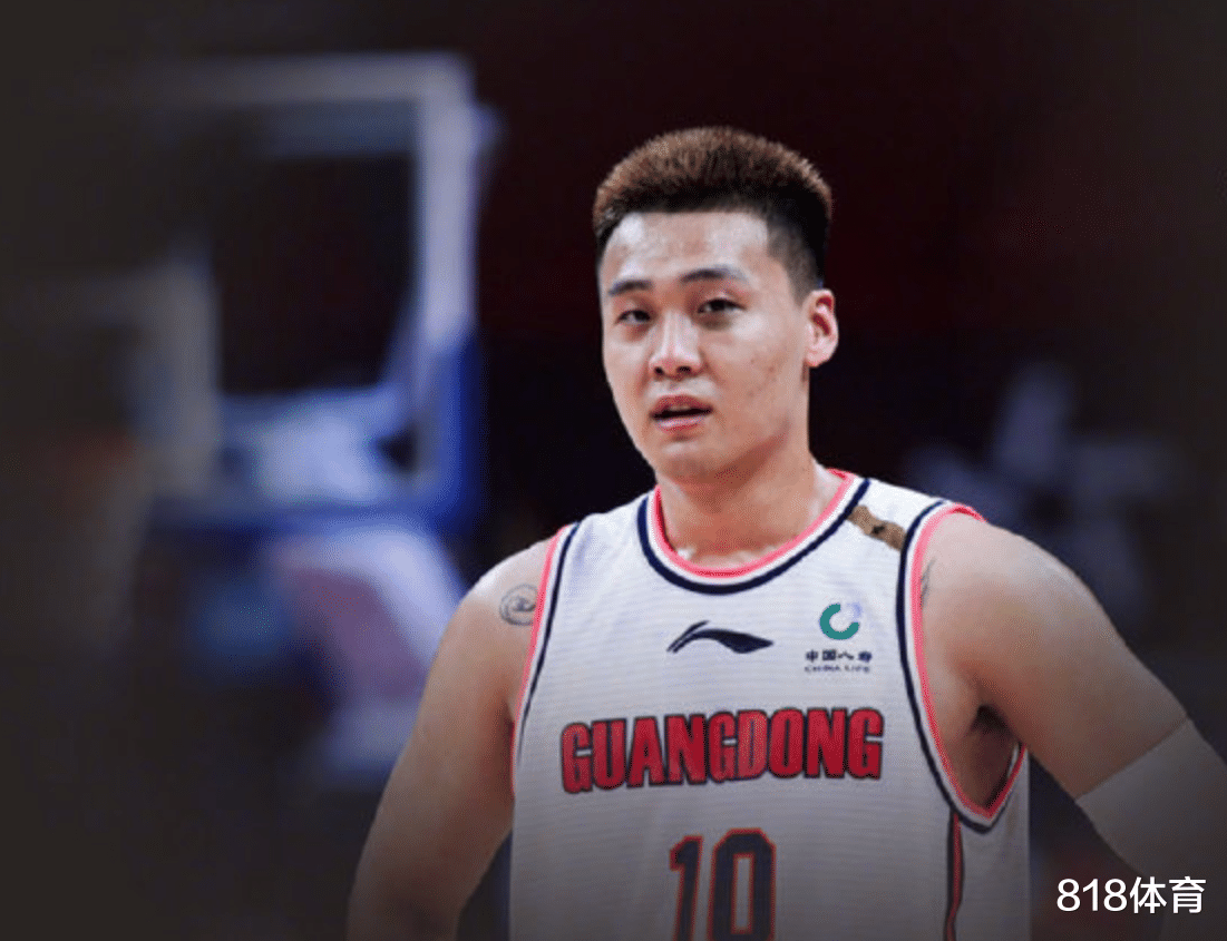 [奔跑吧兄弟]奇葩! 赵睿端午卖宏远月饼遭CBA重罚, 违规接触工作人员被罚1万停赛3场