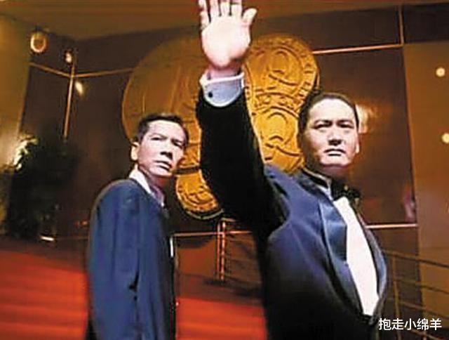 成龙|曾经叱诧风云的他打曾志伟,封杀张柏芝,让成龙下跪,如今却销声匿迹!