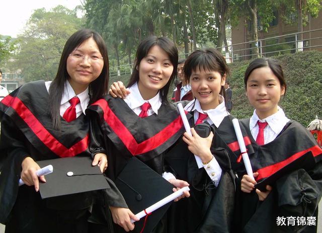 大学|三个师范类专业，曾是高考“捷径”，如今被“看好”，春天到了？