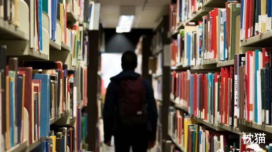 「」白岩松:没有高考,你拼得过富二代吗?