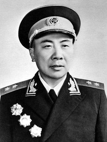 李德生|1973年，八大军区司令员对调，其中他最年轻，后来的成就最大