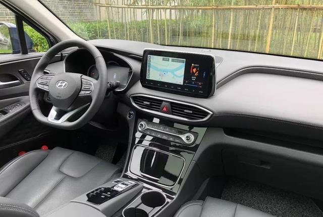 奇瑞瑞虎|现代胜达：已经降破16万了，怎么还是没人买