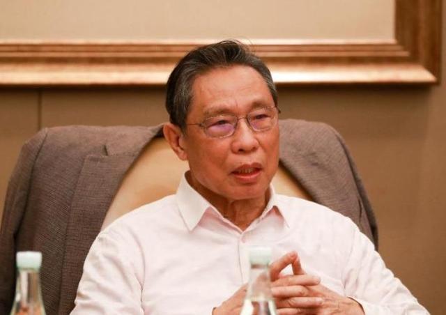 崛起中国 多地出现散发疫情,春节期间要怎么做?钟南山给出忠告
