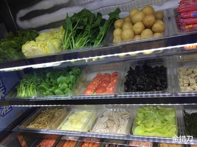 土豆|打败肯德基、开店9000家!中国第一小吃,全靠这两个东北男人