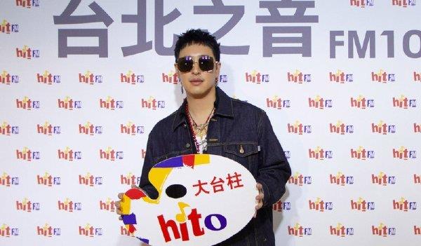 潘玮柏@时隔3年，潘玮柏带着全新专辑回归乐坛，玩转重低音节拍