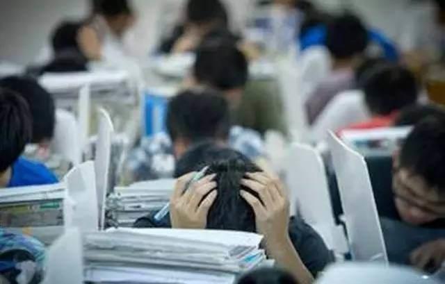 莫言|莫言：我陪女儿参加高考，在绝对公平的底下也看到了压力的可怕