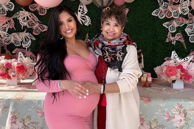 湖人队|疯狂一夜!瓦妮莎新动态,签约正式达成,湖人最担心的发生了