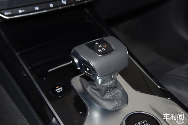 红旗hs5@24.2万喜提红旗HS5次顶配，5000公里后，车主：有些话必须要说