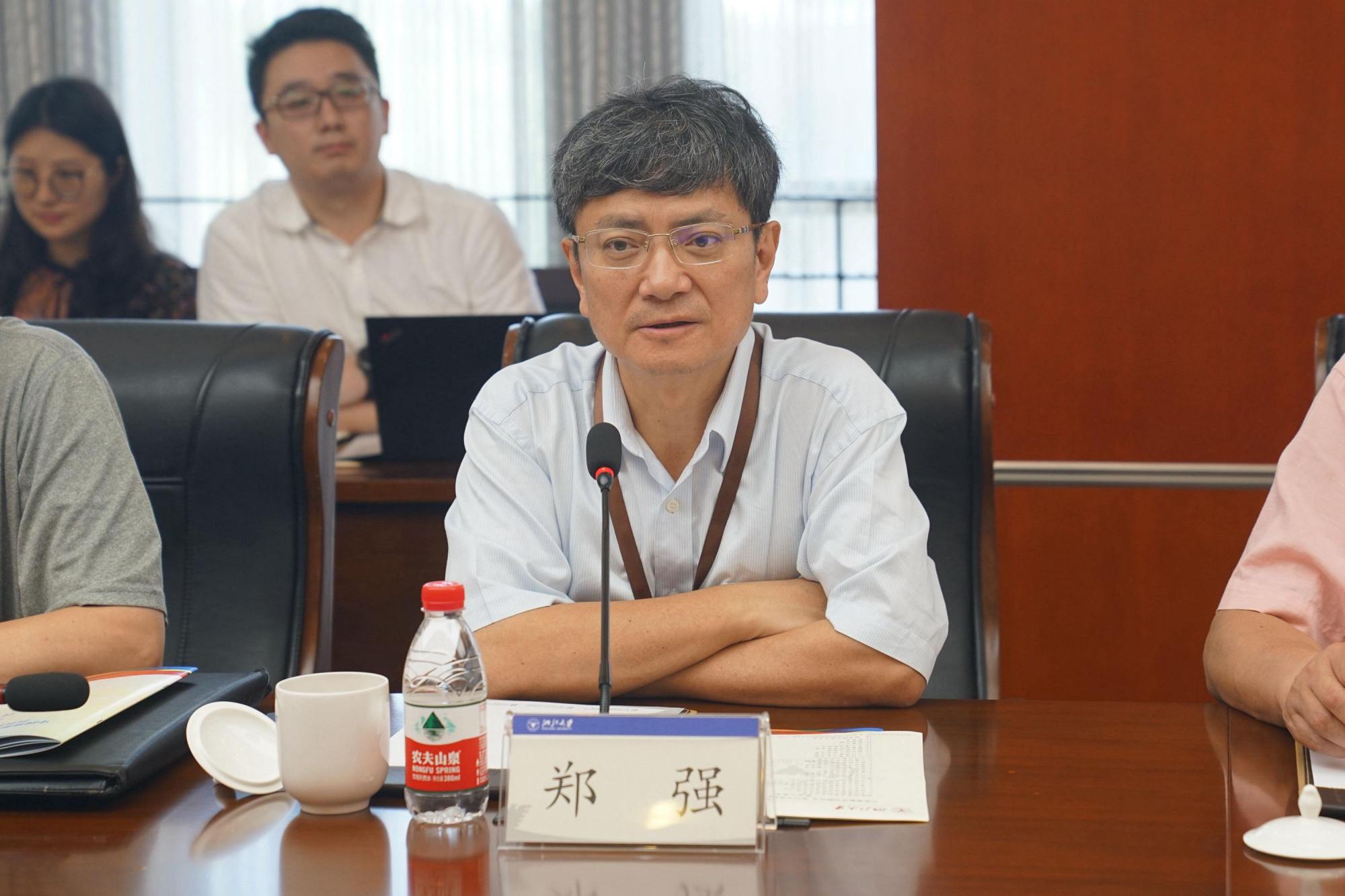 『郑强』郑强从浙大副书记调任这所211担任书记，亏不亏？看完让人释然了