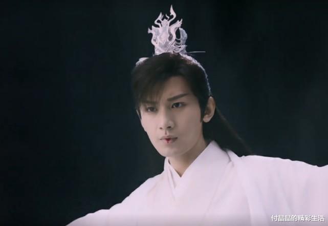 琉璃|琉璃：司凤为何要救战神？不是因为三观正，背后原因让人不寒而栗