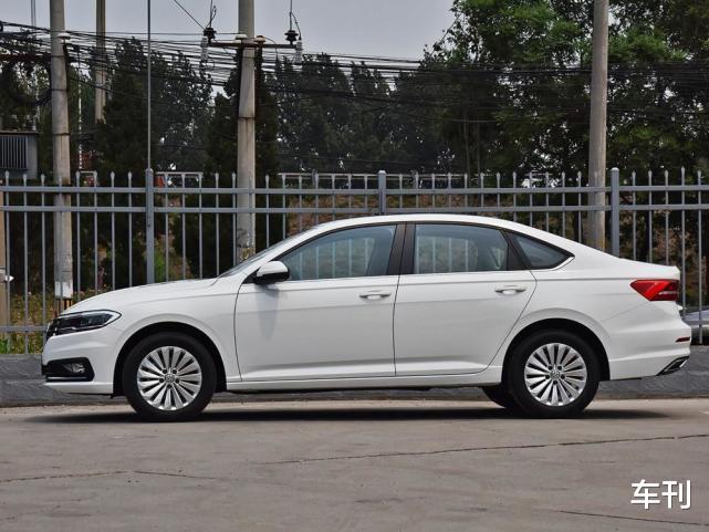 大众汽车|大众又要火了，号称小帕萨特，油耗仅5.1L，30天狂甩45549台