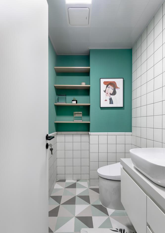 |别再迷恋黑白灰了，像她家一样，给家里添点色，居住氛围更轻松