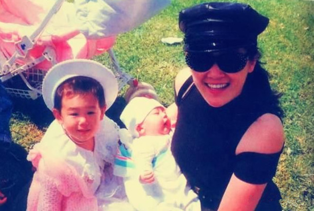 王姬@王姬：丈夫英俊帅气，女儿貌美如花，儿子却是智障