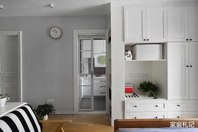 ▲一个人的幸福小窝，套内仅30㎡，各种功能照样实现，家中好清爽