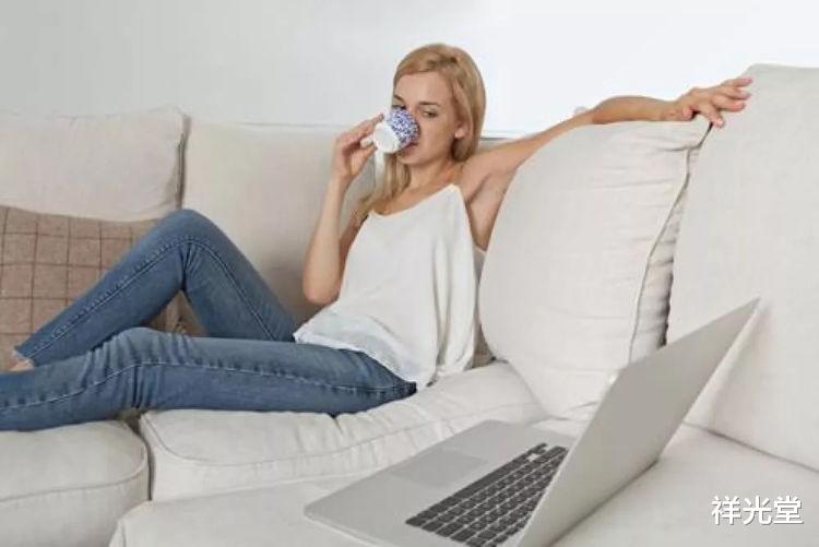 [肝硬化]“老得快”的女人，一般4个行为很明显，你若一个没有，偷着乐吧